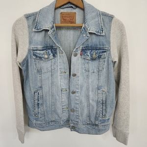 LEVI'S WOMENS BOYFRIEND FLEECE HYBRID TRUCKER JEAN JACKET SIZE SMALL